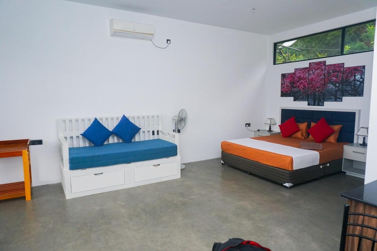 Hotel Victoria Hideout à Digana Extérieur photo